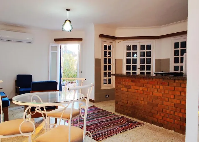 Abouseif Apartman *